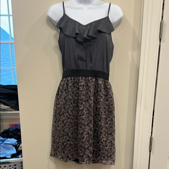 Elegant Gray Tela Dress- medium - Picture 1 of 8
